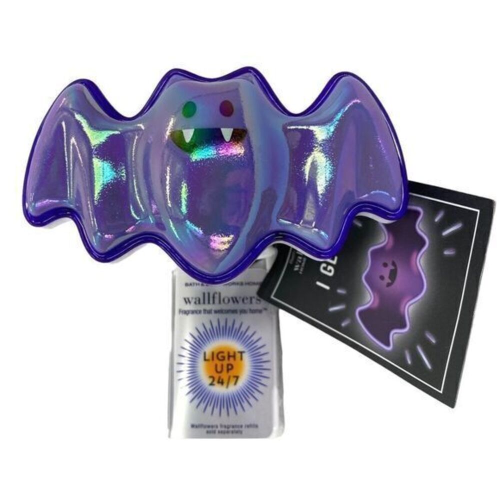 Bath & Body Works Purple Glowing Bat Wallflower Halloween Nightlight New